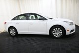 Used 2011 Chevrolet Cruze LS image 6
