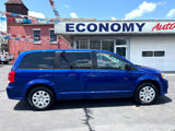 Used 2018 Dodge Grand Caravan SE w/ UConnect Hands-Free Group image 2