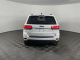 Used 2018 Jeep Grand Cherokee Laredo image 4