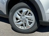 Used 2025 Hyundai Venue SE image 4
