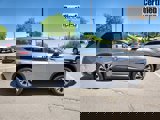 Used 2023 Nissan Rogue SV image 2