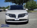 Used 2017 Lincoln MKT FWD image 2
