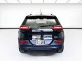 Used 2018 Jeep Cherokee Latitude Plus image 5