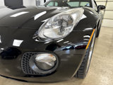 Used 2009 Pontiac Solstice GXP w/ Premium Package image 3