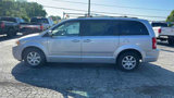 Used 2010 Chrysler Town & Country Touring image 5