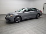 Used 2016 Nissan Altima 2.5 SV image 2