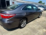 Used 2016 Toyota Camry SE image 5