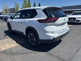 Used 2024 Nissan Rogue SV image 3