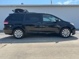 Used 2013 Toyota Sienna Limited w/ Premium Pkg image 4