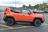 Used 2017 Jeep Renegade Trailhawk image 3