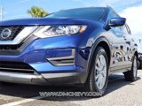 Used 2020 Nissan Rogue SV image 2