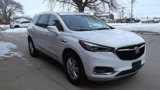 Used 2021 Buick Enclave Essence image 2