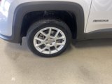 Used 2019 Jeep Renegade Latitude w/ Cold Weather Group image 5