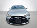 Used 2017 Toyota Camry SE image 3