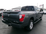 Used 2017 Nissan Titan SL image 3