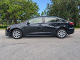 Used 2021 Toyota Corolla LE image 5