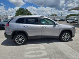 Used 2020 Jeep Cherokee Latitude Plus image 4