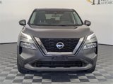 Used 2023 Nissan Rogue SV image 3