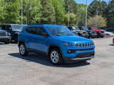 New 2025 Jeep Compass Latitude image 3