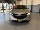 Used 2018 Chevrolet Equinox LT image 2