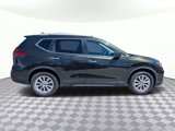 Used 2017 Nissan Rogue SV w/ Sun & Sound Touring Package image 2