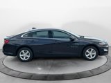 Used 2023 Chevrolet Malibu LT image 2
