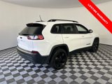 Used 2019 Jeep Cherokee Latitude Plus image 6