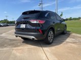 Used 2021 Ford Escape SEL w/ Technology Package image 4