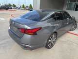 Used 2019 Nissan Altima 2.5 Platinum image 2