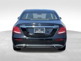 Used 2018 Mercedes-Benz E 300 4MATIC image 4
