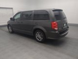 Used 2017 Dodge Grand Caravan SE image 3