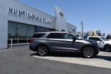 Used 2022 Ford Explorer XLT w/ Equipment Group 202A image 3