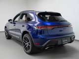 Certified 2024 Porsche Macan image 3