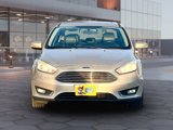 Used 2017 Ford Focus Titanium image 2