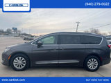 Used 2020 Chrysler Pacifica Touring-L image 5