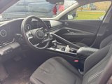 Used 2022 Hyundai Elantra SEL w/ Convenience Package image 5