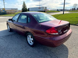 Used 2006 Ford Taurus SE image 5