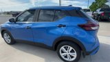 Used 2021 Nissan Kicks S image 4