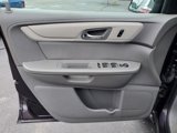 Used 2016 Chevrolet Traverse LT w/ Style and Technology Package image 6