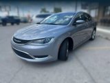 Used 2015 Chrysler 200 Limited w/ Convenience Group image 3