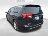 Used 2017 Chrysler Pacifica Touring Plus image 3