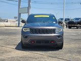 Used 2019 Jeep Grand Cherokee Trailhawk w/ Trailhawk Luxury Group image 2