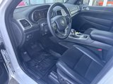 Certified 2022 Jeep Grand Cherokee Laredo X image 3