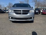 Used 2017 Dodge Grand Caravan SXT image 4