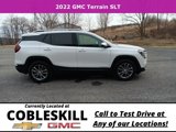 Used 2022 GMC Terrain SLT w/ LPO, Floor Liner Package image 2