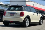 Used 2015 MINI Cooper 2-Door Hardtop image 4