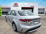 Used 2022 Toyota Corolla LE image 3