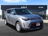 New 2025 Kia Soul LX image 2