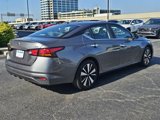 Used 2022 Nissan Altima 2.5 SV image 4