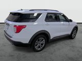 Used 2021 Ford Explorer XLT w/ Equipment Group 202A image 4